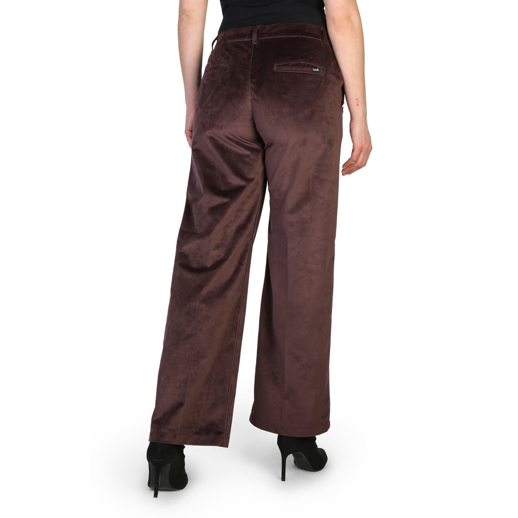 Levis :  Pantalon Femme